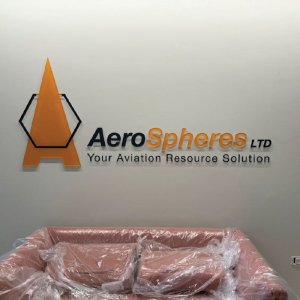 מיתוג ושילוט פנים