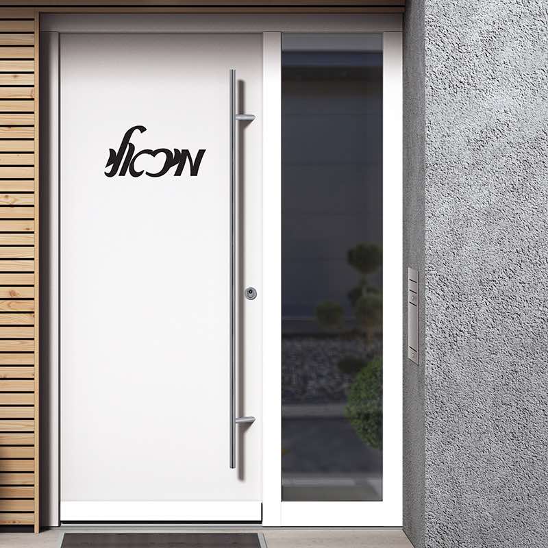 שלטים לדלת בעיצוב אישי