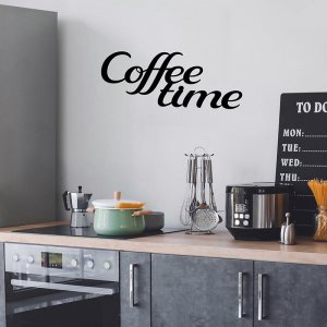 שלטים מעוצבים בחיתוך אותיות