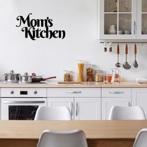 שלטים מעוצבים בחיתוך אותיות